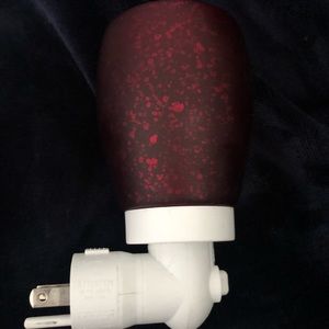 Scentsy nightlight & wax warmer! Practically New!